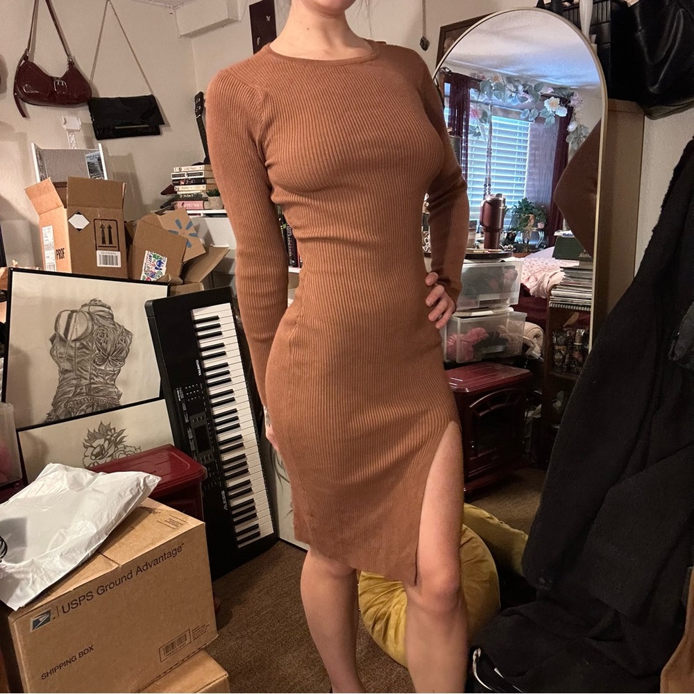 brown long sleeve midi slit bodycon dress